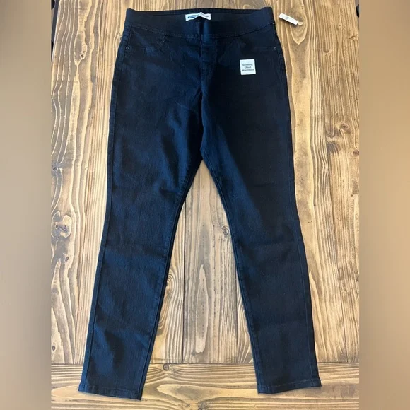 Old Navy Black Jeans - Picture 4 of 5